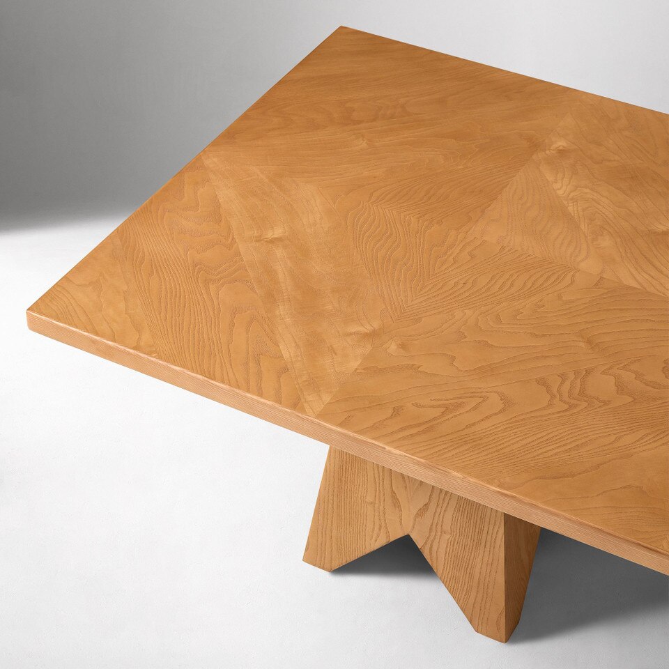 Pierce & Ward Burl Wood Dining Table (229 cm)